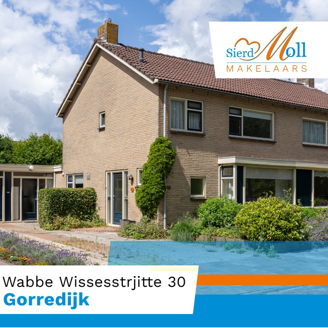 SierdMoll's tweet image. Een ruime twee onder één kap woning met mogelijkheden voor jong en oud! De woning heeft een tuin op het zuidwesten en staat op een gewilde locatie op loopafstand van het centrum van Gorredijk tegenover een plantsoen en nabij basisschool de Librije. 

 #SierdMollMakelaars #TeKoop