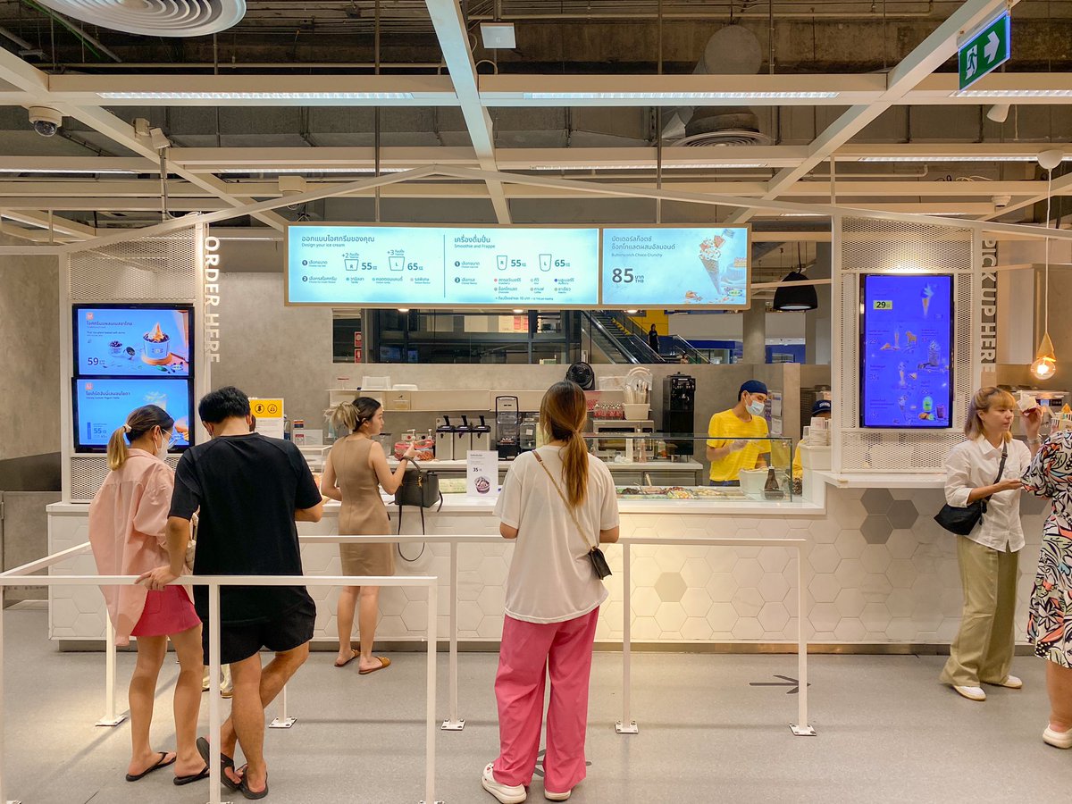 🍦ไอศกรีมชาไทย IKEA กับไข่มุกบุกจุกๆ คือดีมาก เนื้อไอศกรีมกลิ่นชาไทยชัดเจน ไข่มุกกรุบกรอบ ให้มาแบบเยอะมาก ราคาแค่ 59 บาท อยากให้มาลองกันครับ🥹

พิกัด : IKEA เมกะบางนา

<a href="/aroii/">@aroii บอกต่อ</a>