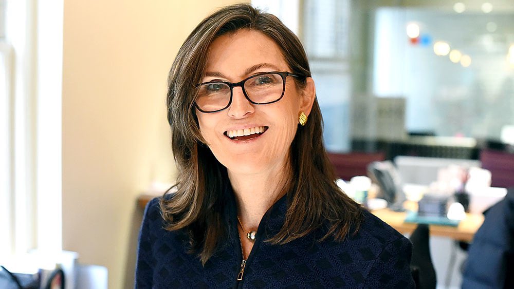 Breaking News:-
Cathie Wood, in an interview with Bloomberg, expressed that her confidence in the value of $1,500,000 #Bitcoin has grown stronger.
#BTC #bullmarket #altcoins #Bloomberg #Binance https://t.co/hKc7GuwW0L