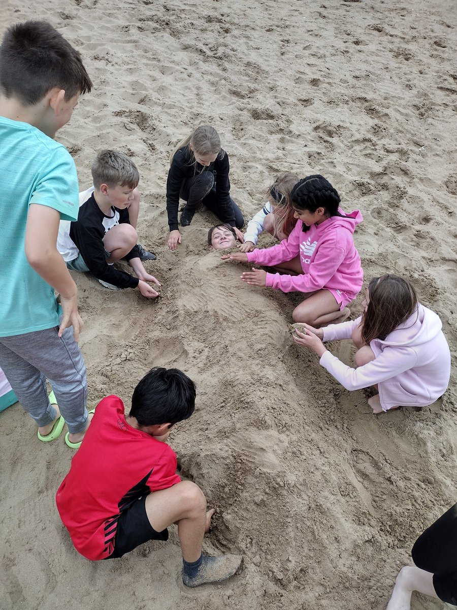 6Ringley's tweet photo. Trip to Lytham St Annes 3 https://t.co/momrvyNtoy