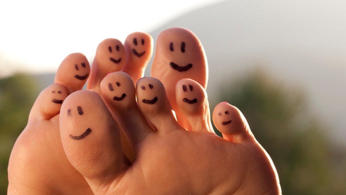 StamfordPodGp's tweet image. With the care of your feet our team at Stamford Podiatry Group Dr. Rui DeMelo seeks to make you comfortable as we get you back on your feet. #healthsavings #foothealth #footsolutions #footconfidence