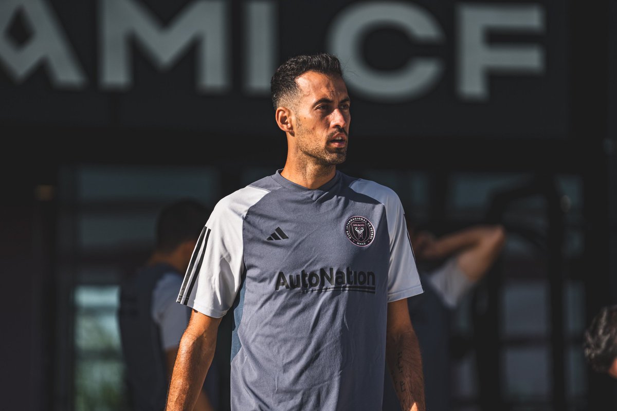 Primer entrenamiento de Lionel #Messi y Sergio Busquets con #InterMiamiFC. 🇦🇷🇪🇸🇺🇸