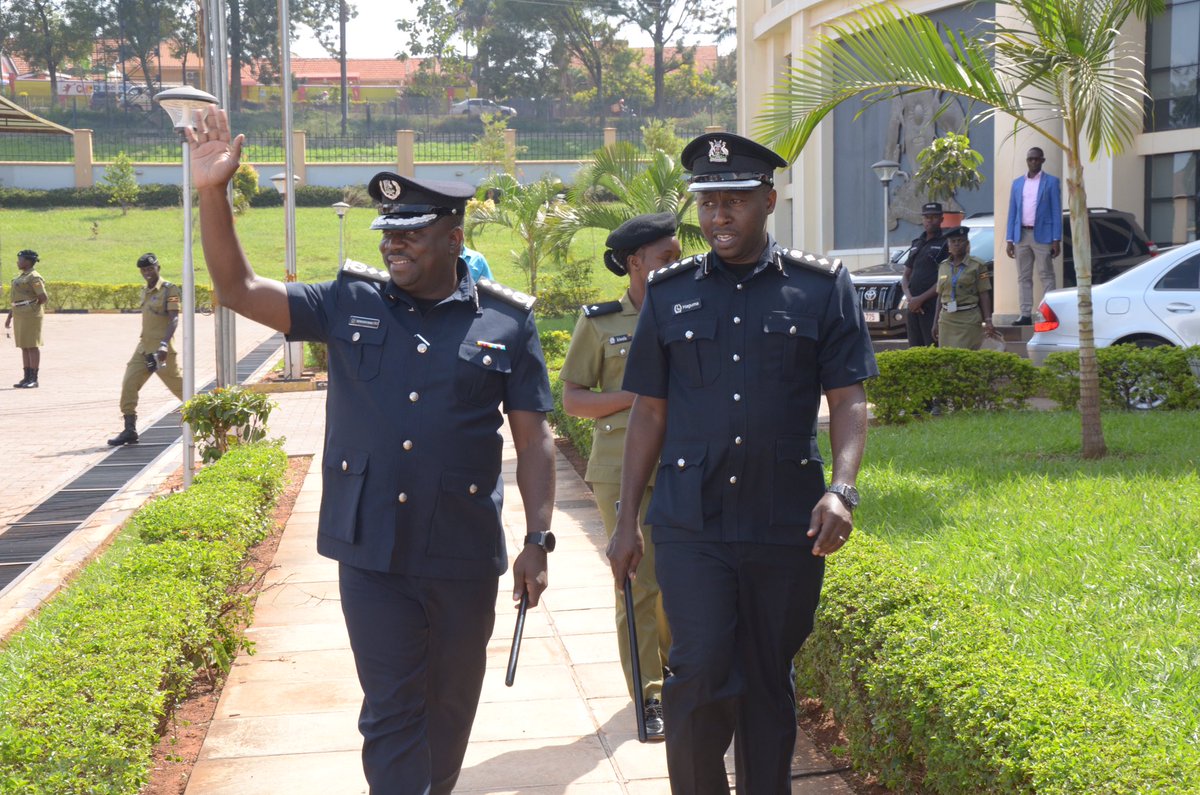sewanyana_UPF's tweet photo. It was a privilege to lead the Pipping Ceremony at the ICT Department, Police Headquarters, on July 14th, 2023. Congrats to all the pipped officers on their well-deserved recognition. Let's continue to strive for excellence! #PippingCeremony #ServiceExcellece https://t.co/SeeQrQj9AI