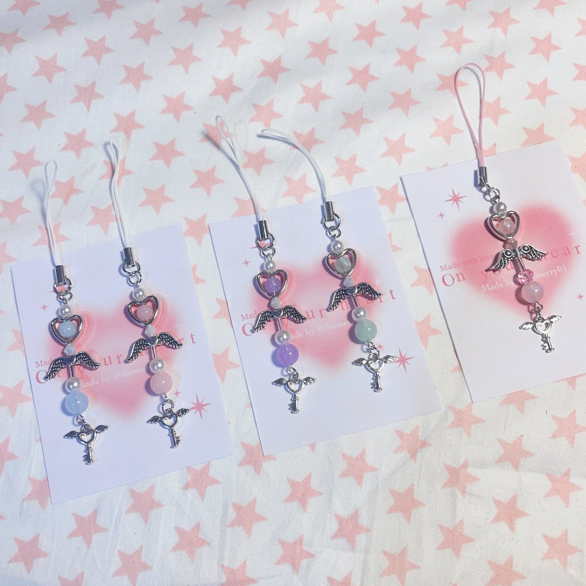 themerrystore's tweet photo. °˖ 🎀 พวงกุญแจลูกปัด พร้อมส่ง 🎀 ♡ 

— 25 b𓈒 / ea ( แคปสีส่งทางเดมได้เลยค่ะ )

*:･ ค่าส่งเหมา flash 40 b𓈒  *:･ﾟ
💒 dm or mention
#พวงกุญแจ #พวงกุญแจลูกปัด #ลูกปัด #แฟ้มการ์ด #ตลาดนัดsanrio #ตลาดนัดENHYPEN #ตลาดนัดnct #ตลาดนัดive #ตลาดนัดlesserafim #ตลาดนัดtreasure 𓈒 https://t.co/o4rv6BMcxe