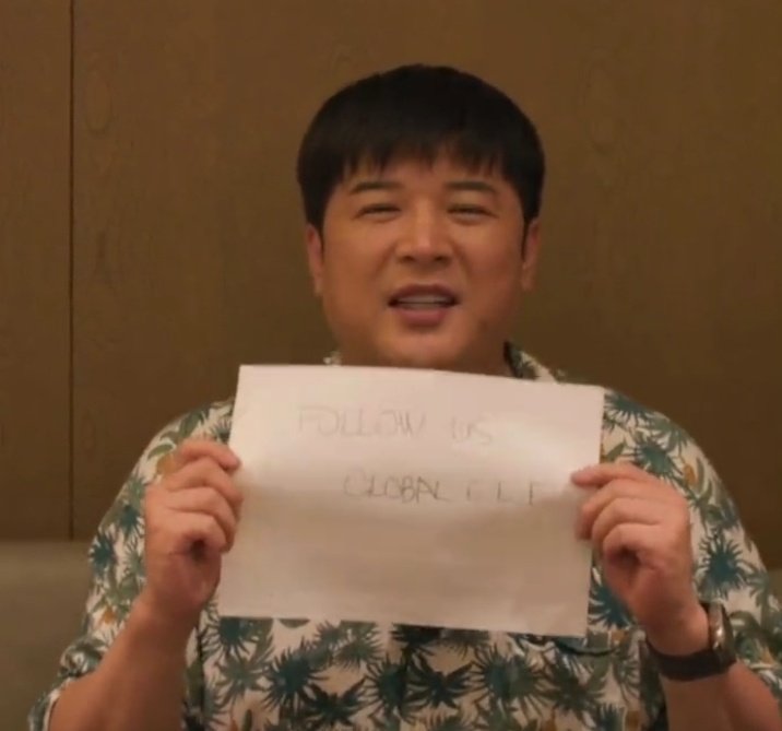 Michonne_SJ's tweet photo. #SHINDONG y #LEETEUK pidieron a I-ELF que sigamos la cuenta de Super Streamer en Grip.

.Los administradores de la cuenta, comentaron en el live que si no suman más seguidores, podrían perder el trabajo!😫🙏

Link: https://t.co/79qNiVEYSQ

#SUPERJUNIOR #슈퍼주니어 https://t.co/tQoMVQZ5Po
