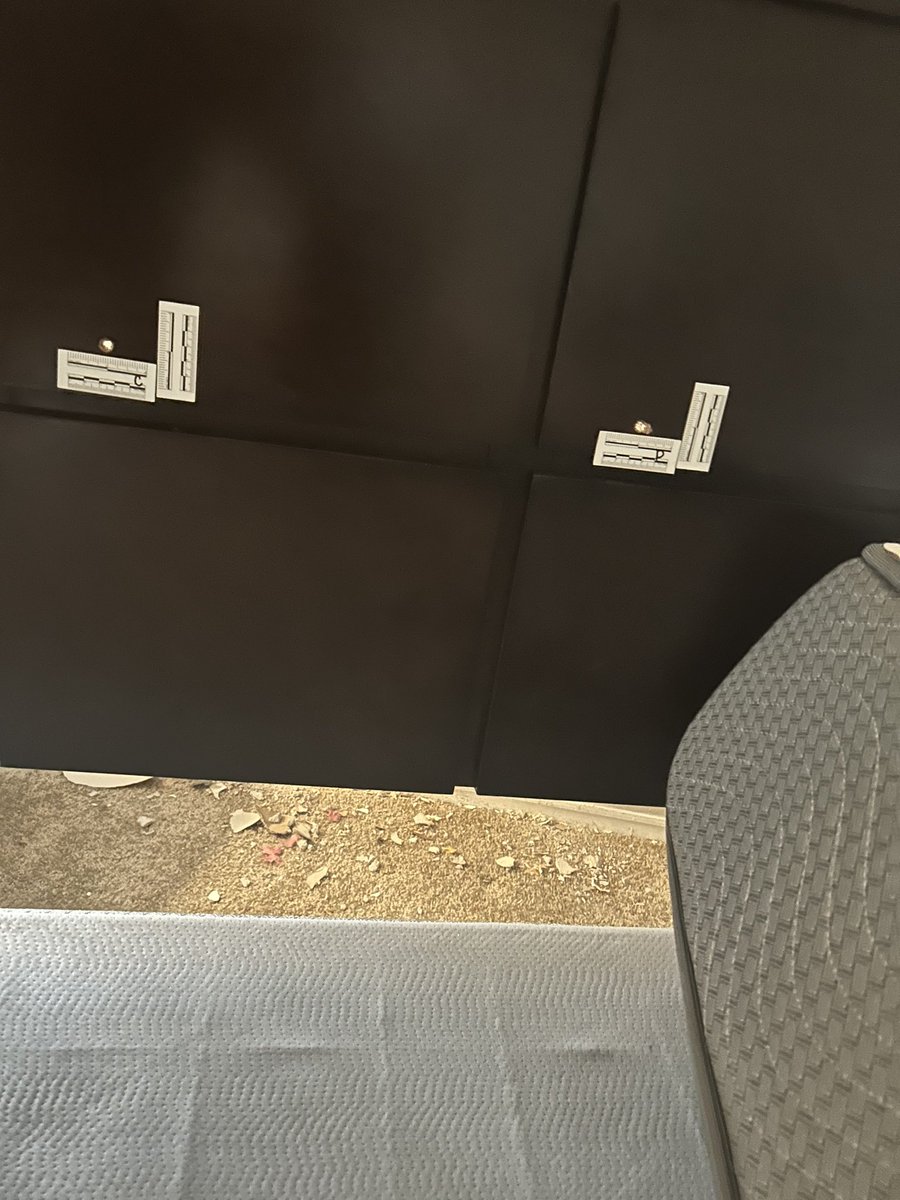 devayneTV's tweet image. A look at bullet holes in headboard in bedroom of where woman was shot Monday night after #cmpd says they came to make a welfare check. #wcnc #breaking #police #mentalHealth #ois #wakeupclt