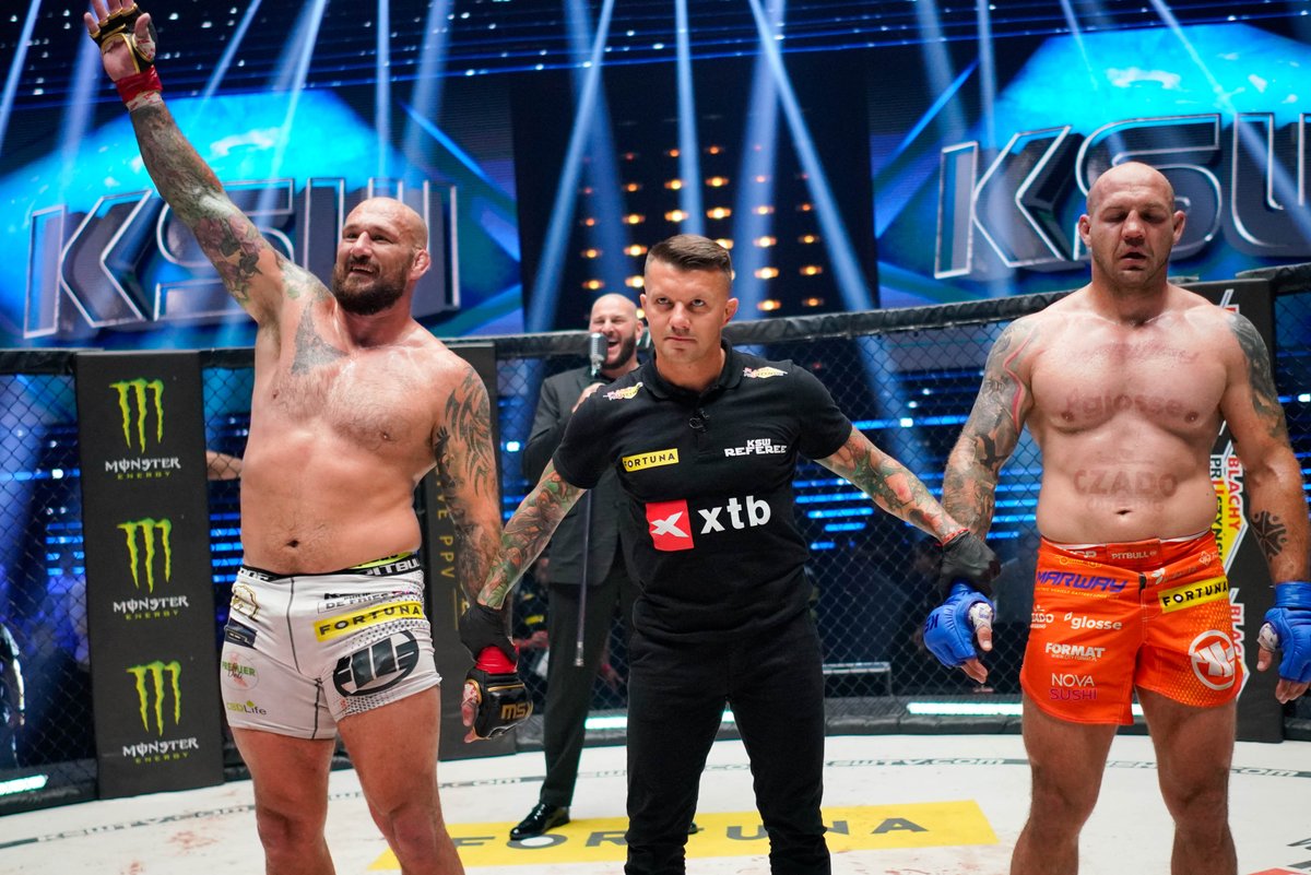 KSW_MMA's tweet photo. A perfect 🔟 wins in KSW!! 

A look at 🇬🇧 @phildefriesmma's trail of destruction in KSW!! 

10. #KSW84 def. Szymon Bajor https://t.co/DxvrF2p6ON