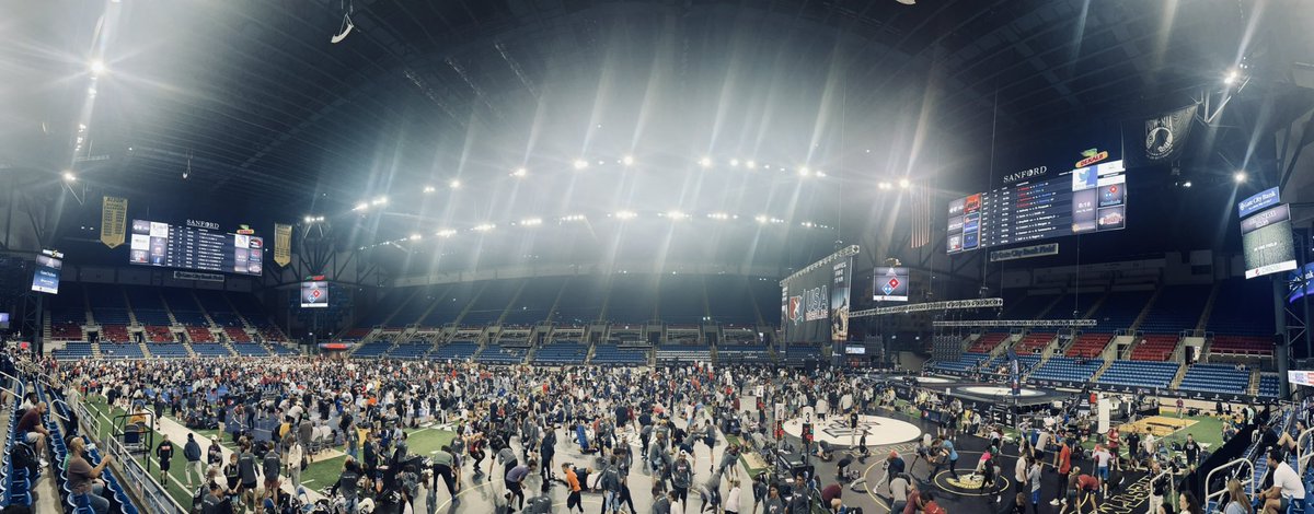 ephmatmen's tweet image. Day 2 in the Dome! @USAWrestling