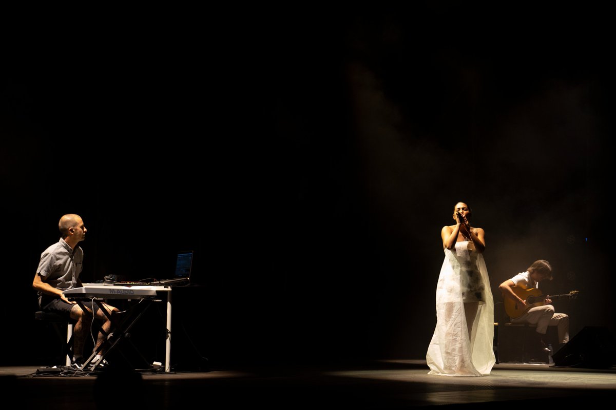 Cueva de Nerja tweet media