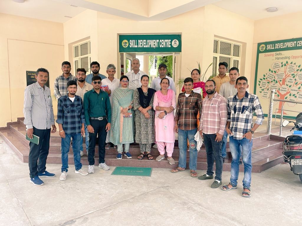 SDupga's tweet photo. Preservation and processing training programme 
Punjab agriculture University Ludhiana (Punjab) https://t.co/z8Fi5sbbRf