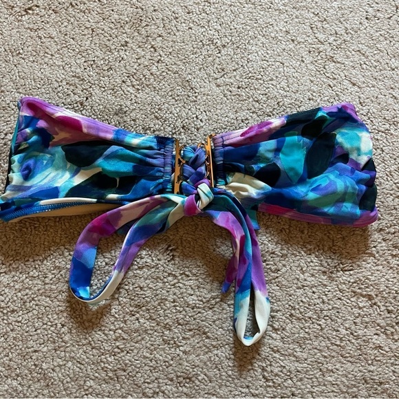 irieseas's tweet photo. So good I had to share! Check out all the items I'm loving on @Poshmarkapp #poshmark #fashion #style #shopmycloset #free #luckybrand: https://t.co/VExFHfTdlO https://t.co/sQc80BUtjH