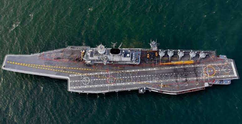 RAFIndia_'s tweet photo. The integration of the radar will pave the way for INS Vikrant to acquire further certifications, allowing it to carry out complex operations and missions with full efficiency in all-weather conditions. https://t.co/UjVYboFxmh