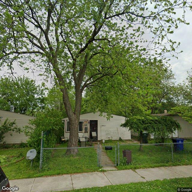 everylotcol's tweet photo. 2962 E 6TH AVE https://t.co/QV2R83luDR