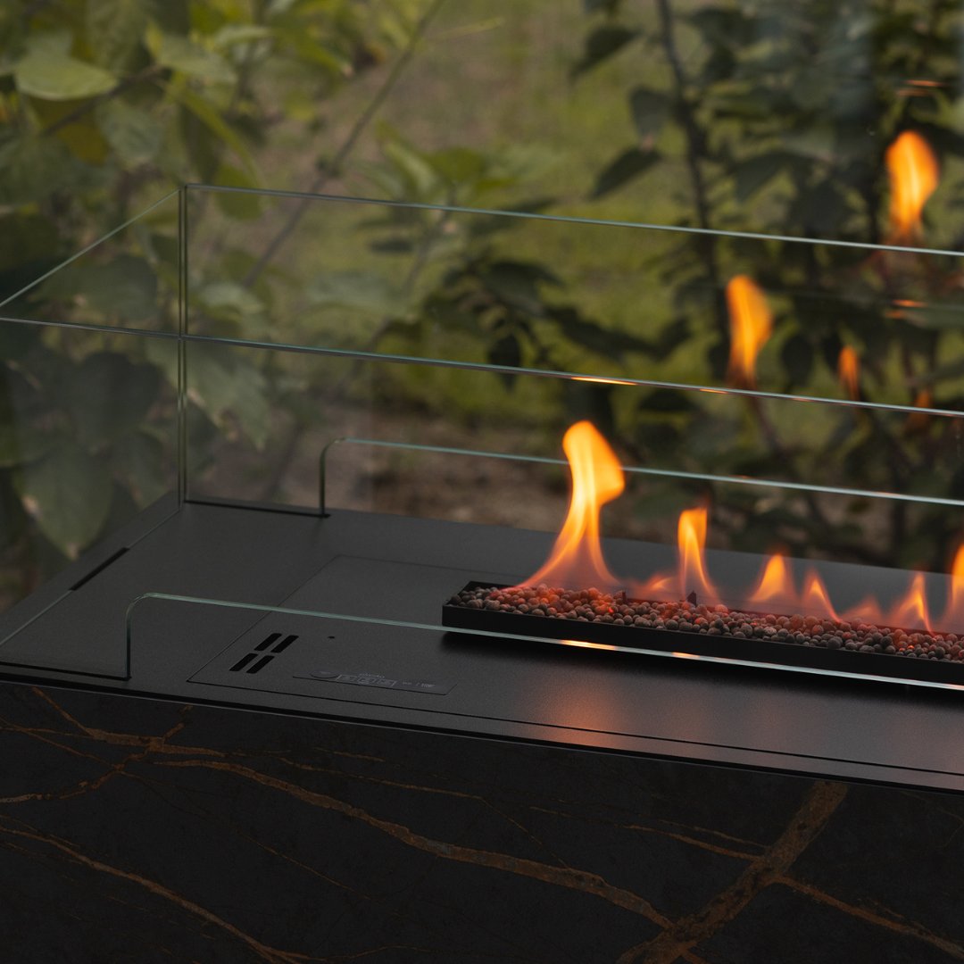 PlanikaUK's tweet photo. Experience the warmth of natural flames at home with Neo Burner

#Planika #NeoBurner #Fireplace https://t.co/9ZeHTzlaPI