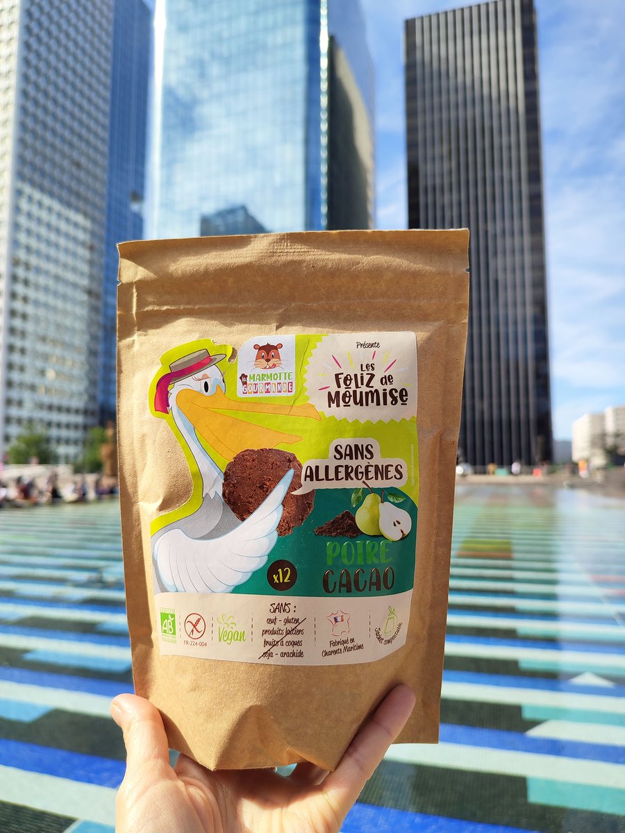 papillonmyosoti's tweet photo. Je découvre #LaMarmotteGourmande : une petite entreprise française qui fabrique des biscuits bios, vegan et sans aucun allergène.

#sansgluten #gluten #intolérance #biscuits #cookies #madeinfrance #alimentationbio #glutenfree https://t.co/wMxabge4In