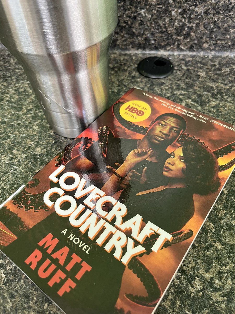 #mattruff #lovecraftcountry #readerscommunity #booksrecommendations #horrorbooks Really enjoyed this one!