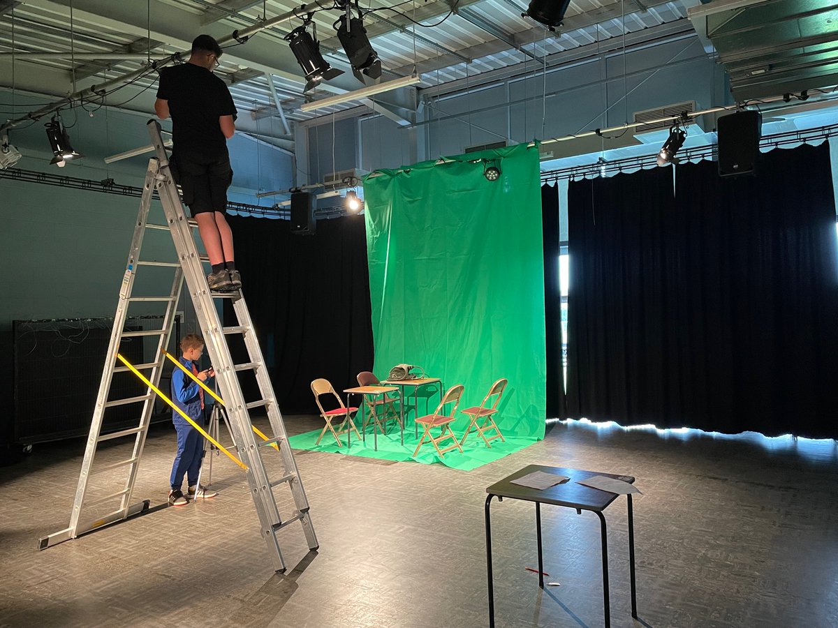 SandbachDrama's tweet photo. Filming underway for achievement week. Getting ready for editing and post production in front of the green screen. #achievementweek https://t.co/v5z9WloJWD
