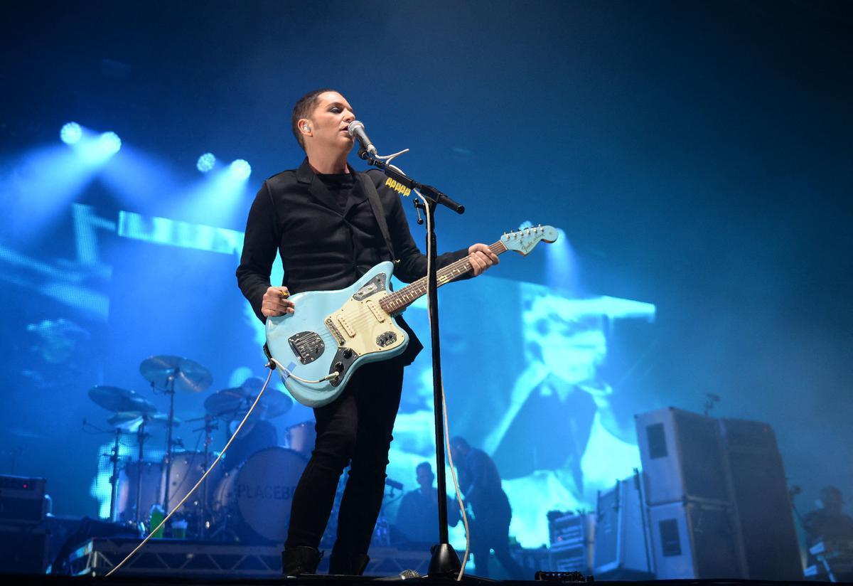 Italie : « sale merde fasciste », Brian Molko, chanteur de Placebo, visé pour injure à l’encontre de Giorgia Meloni sudouest.fr/culture/musiqu…