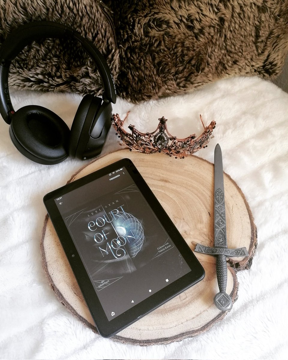 Letanna_Astrid's tweet photo. Mein neues Currently Listening. Mein letztes Hörbuch hat mir leider nicht so gut gefallen.
#currentlylistening #hörbuch #audiobookstagram #audible #hörbuchhamburg #lexiryan https://t.co/XaR80YdQLy