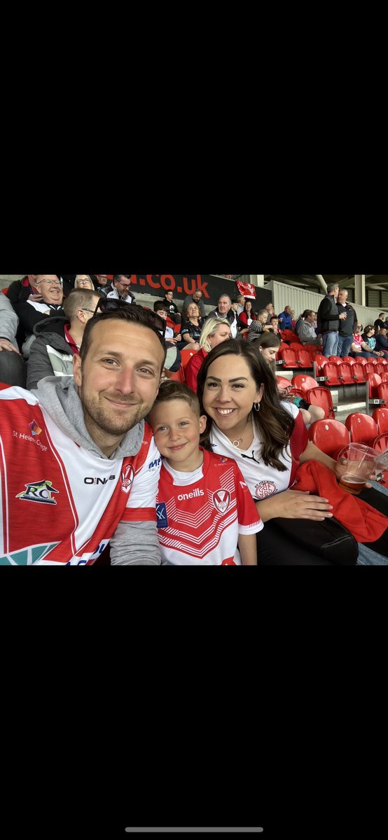 Ashley_Parr's tweet photo. @SuperLeague Alfie is a HUGE saints fan, we live in the midlands now but make it back now &amp; then for games. He loves cheering them on &amp; screaming chips, peas &amp; curry 😂 https://t.co/ffXtbi9nrG