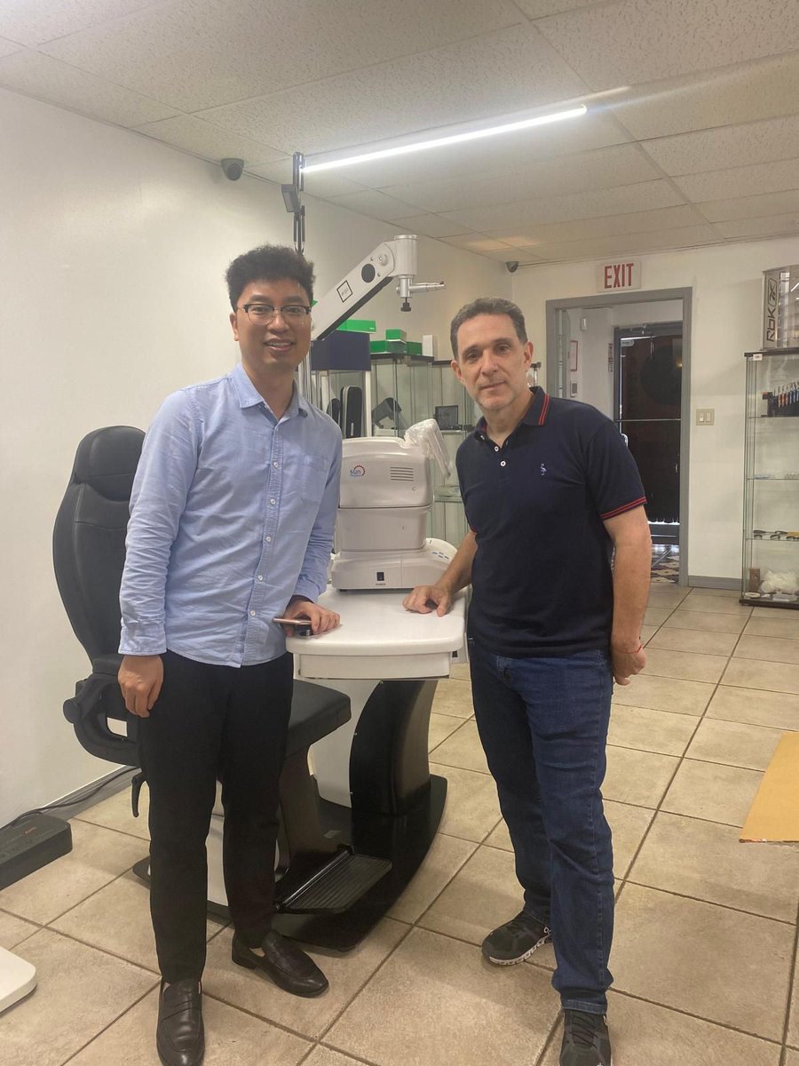Mercoframes's tweet image. 📷 Exciting Visit from Chongqing Sunkingdom Medical! 📷
I am thrilled to share that we recently had the pleasure of hosting a visit from one of our esteemed vendors here at Mercoframes Optical Corp 📷