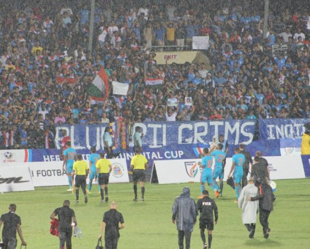 After #indianfootball fans launch '#IndianFootballTeamForAsianGames' campaign, the IOA has sent the #BlueTigers' &amp; #BlueTigresses' names for participation in #AsianGames2023

But govt may still withdraw the names till 26th July so it's not done yet.

READ: thefangarage.com/articles/19438…