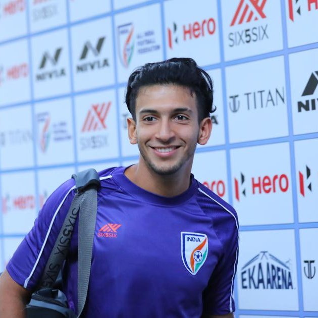 Varshan On Twitter Sahal Akash Are About To Earn 2 5 Crores varshan-on-twitter-sahal-akash-are-about-to-earn-2-5-crores