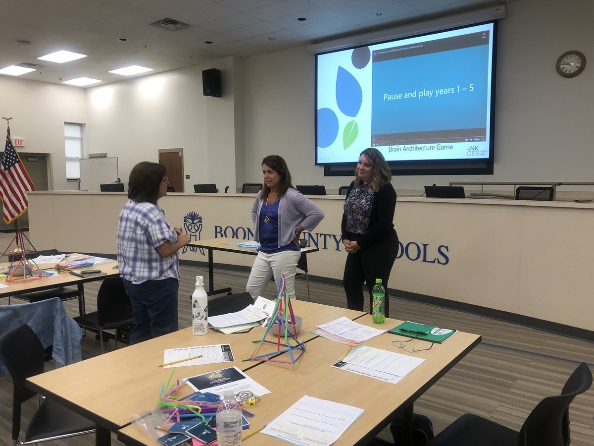 BlairHicks6's tweet image. What a great learning experience about #BrainArchitecture with the AMAZING @MistiACarr & @snowballkim #ConnectGrowServe @NKCESKids1st