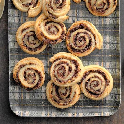 Grazing with Gary: Deck the table with these ‘holiday’ appetizers. goldcountrymedia.com/go/3f91fdc3440…