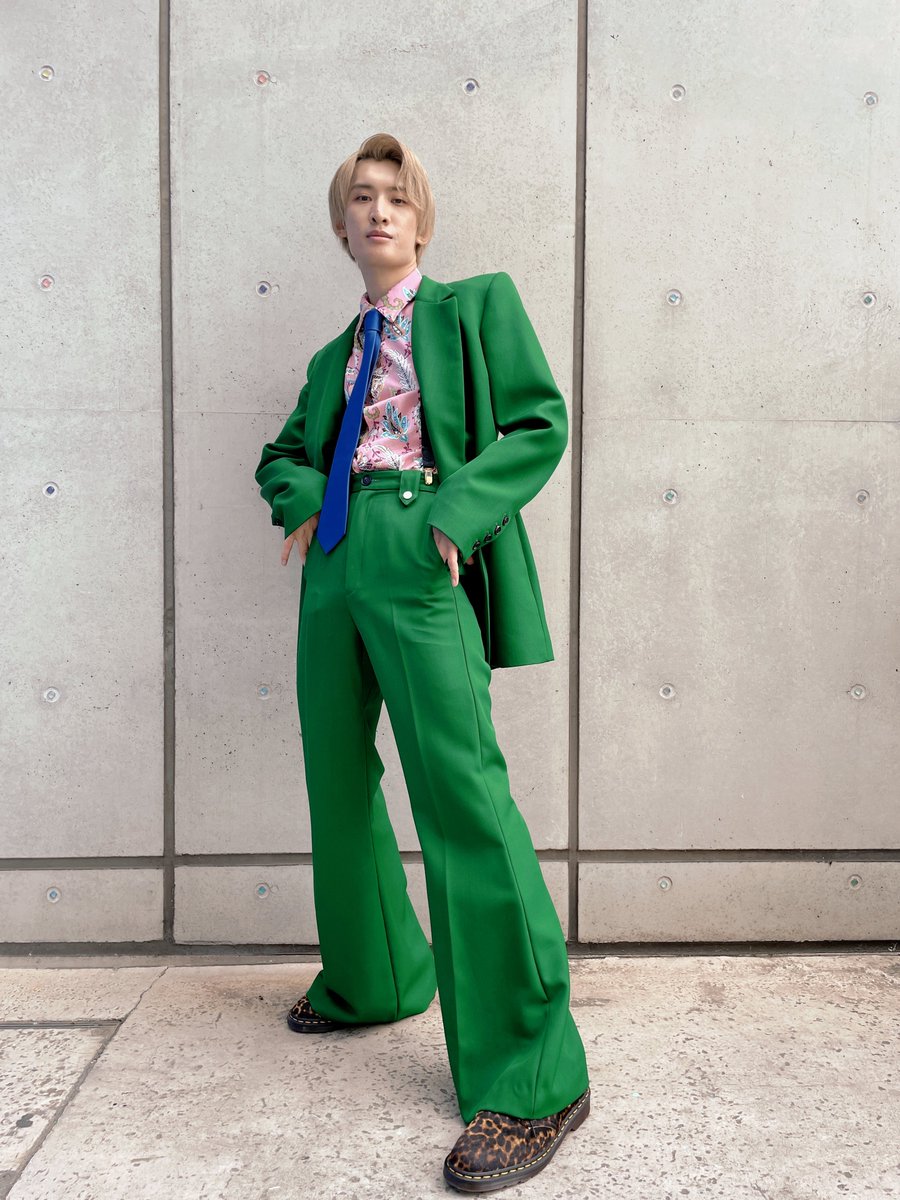 スノホリ ファッションショー 🕺✨ ＼ 🎤衣装のポイントです