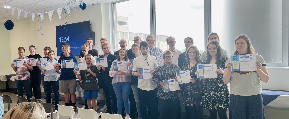 CEmWilliams's tweet photo. π
Well done ππ» to our @MSEHospitals colleagues completing their βοΈ anchor supported internships celebrating today! Thanks to @SouthEssexColl @chelmsfordcol @MSEinclusion for all your amazing work & Cllr Spence @Essex_CC for coming, glad many of you are joining us soon! #JoinMSE https://t.co/hgnUzkyFny