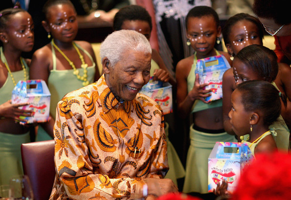 ArigatouGNRC's tweet photo. "There can be no keener revelation of a society’s soul than the way in which it treats its children." ~ Nelson Mandela, A Champion for Children

#NelsonMandelaInternationalDay 

#AllforChildren https://t.co/iRTomigaOs