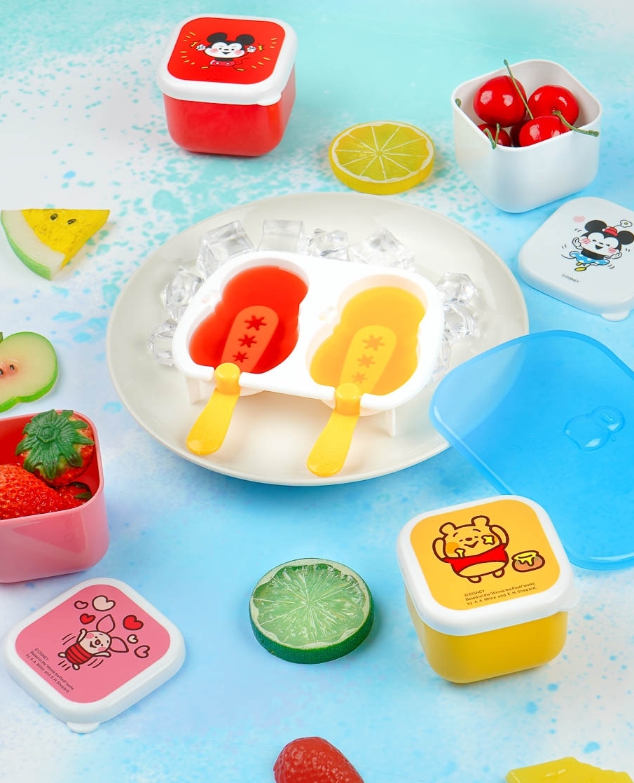 KawaiiBoxCo's tweet photo. 👀 Coming in August’s box! 👀 Join your kawaii buddies on a beach trip to Hawaii! Sign up now to get this Disney snack box and a cute snowman popsicle maker from Japan! 🍦🤤

#kawaiibox #kawaiistuff #kawaiihaul #cutestuff #disneystuff https://t.co/0OmB7S6XJ1
