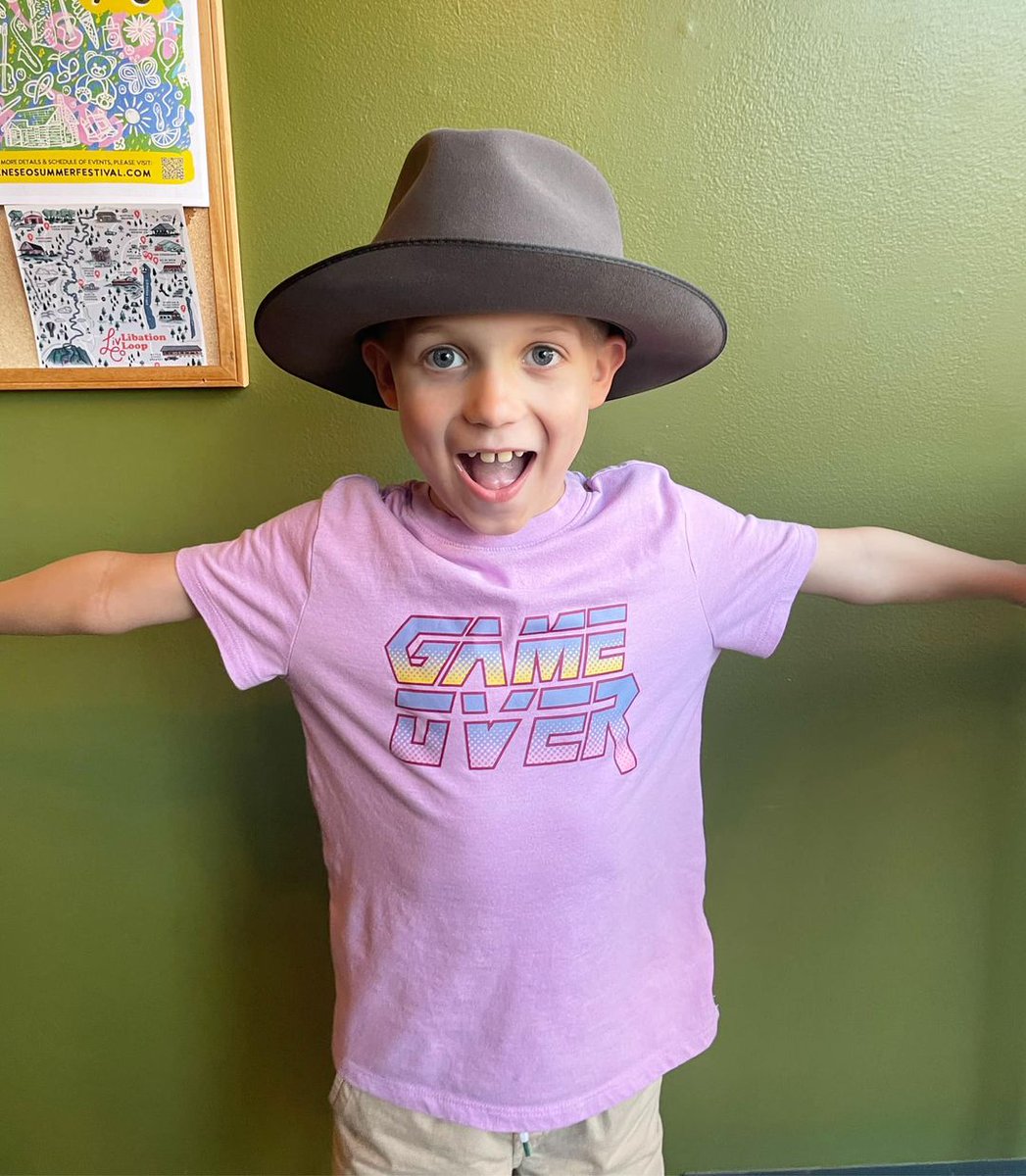 Using a cute picture of your kids to gain attention for your upcoming shows should be illegal, please report any instances of this to the proper authorities!

Upcoming Shows:
nickcoryyoung.com/shows