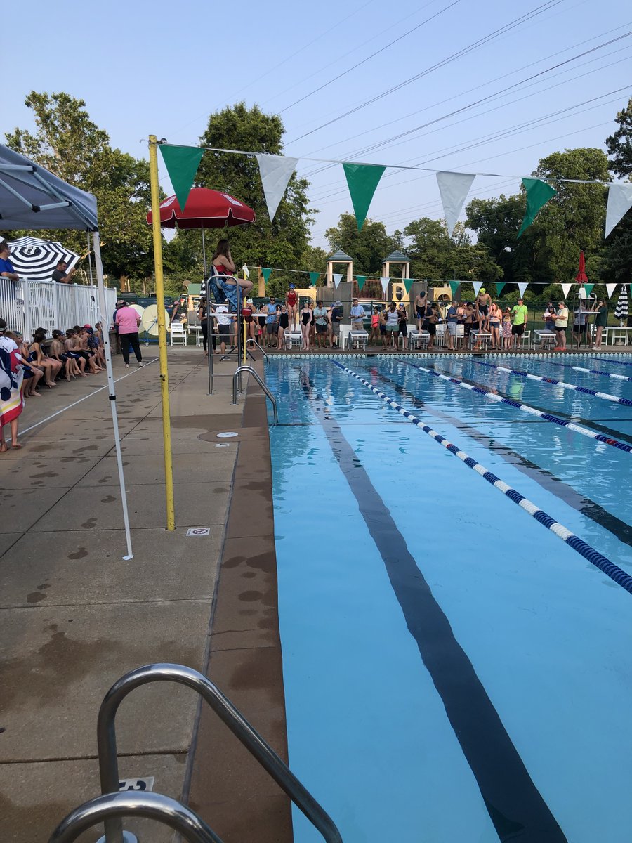 Just finished my 9th year as a Stingray! Finished the season with a couple PRs and our tiny but mighty team placed 2⃣nd in conferences! 🏊‍♀️ #summerswimming