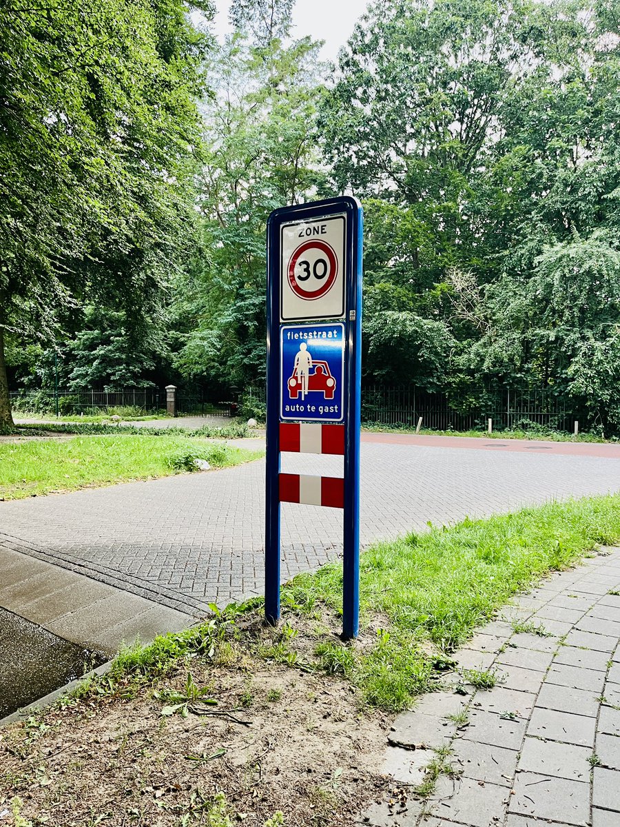 Tuinwijk Sterrebosch tweet media