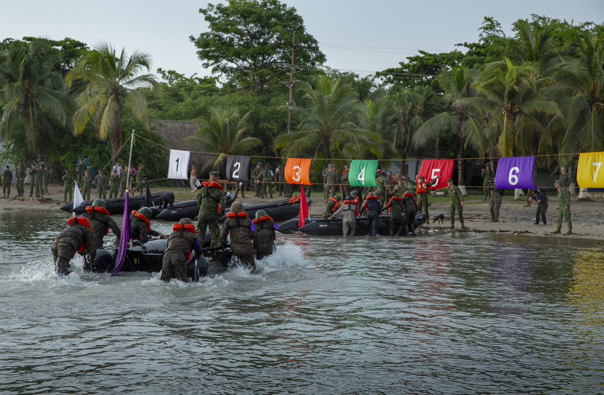 NAVSOUS4THFLT's tweet image. U.S. Marines and partner nation personnel participate in a squad competition skills event at Escuela de Formación de Infantería Marina Coveñas in Coveñas, Colombia during #UNITASLXIV. #MaritimePartnerships