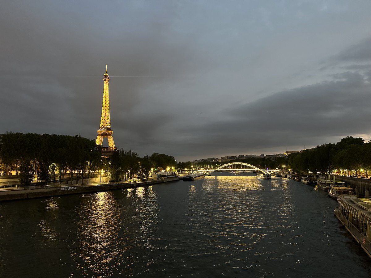 The Ultimate List of 26 Best Things to Do in Paris in 2023!
shorturl.at/gqrEK 
#Paris #Travel #travellers #TravelTuesday #travelphotography