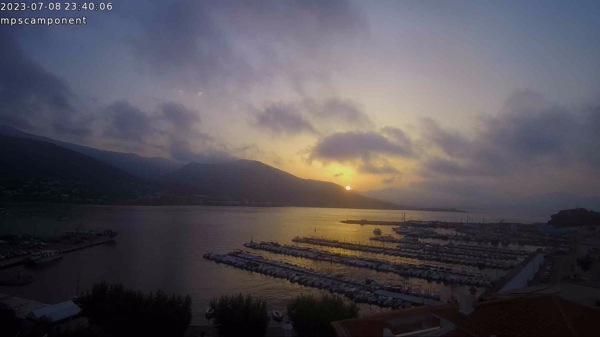 Temperatura:25.3 Sensació Tèrmica:28.6 Vent:2.5km/h Direcció del vent:NNO Ratxa Max/Hora:20.9 Escala Beaufort:1 bft Pressió:1014.9 Pluja Hora:0.0mm Acumulació 24/h:0.0 Humitat:85  #meteocat #arameteo #324eltemps #elportdelaselva