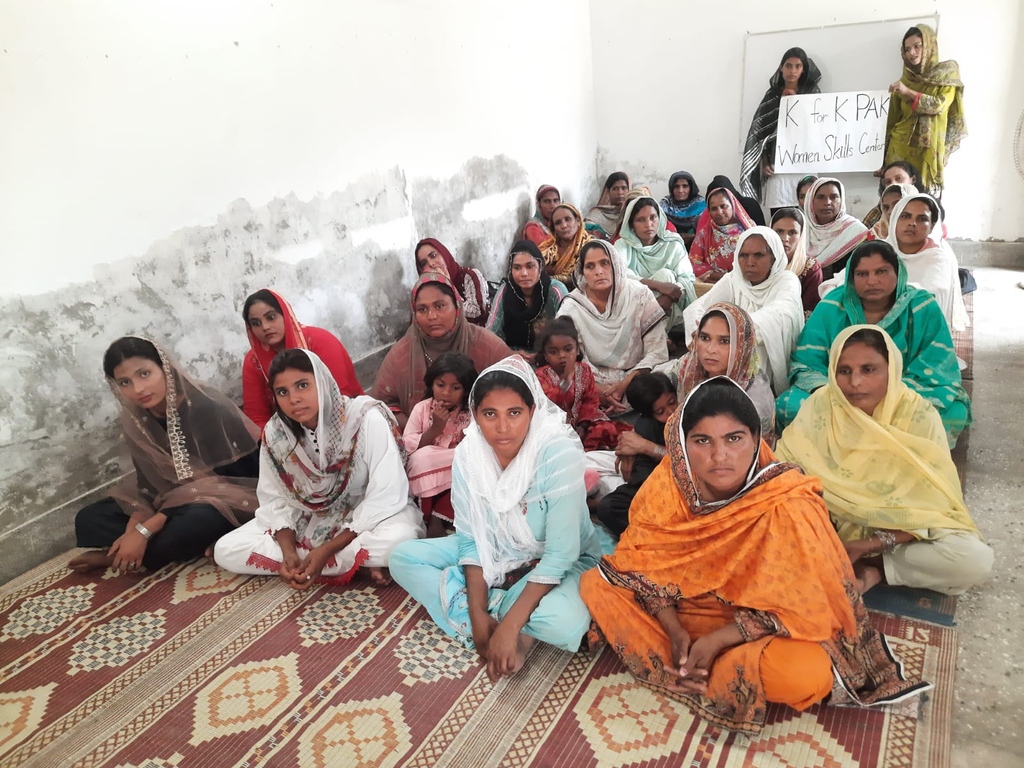 k4k's tweet image. Take a look at our latest #feedingprogram in #Pakistan! We are so blessed to be able to continue #ministry to the people of this country.

#nonprofit #missions #Jesus #christian #giveback