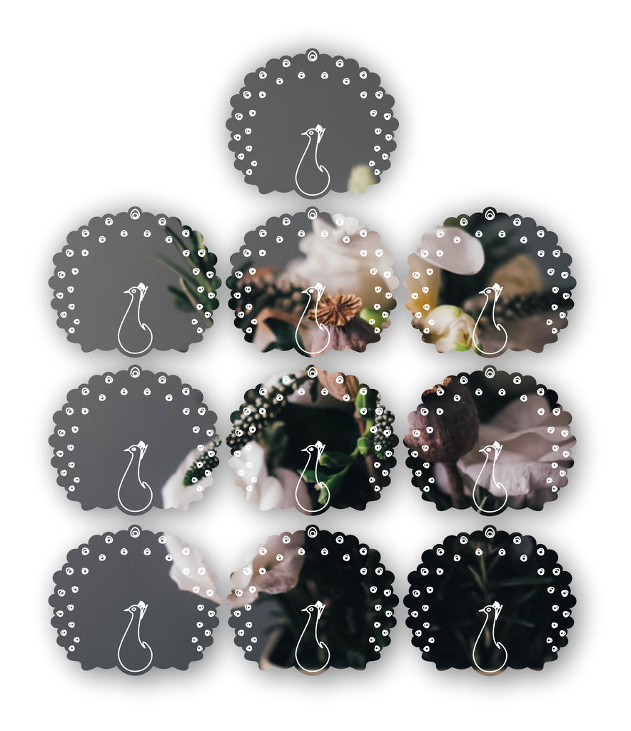 Check out this product 😍 Peacock Fan Tail Feathers Mini Craft Sized Acrylic Mirrors (10Pk) 😍 
by Suave Petal starting at £5.99. 
Show now 👉👉 shortlink.store/jnf9ij1asqej