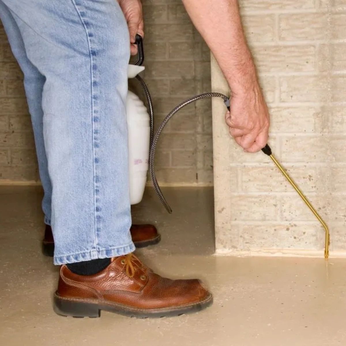 Gmanpestcontrol's tweet image. Efficient and dependable, we&apos;re the hardworking team you need to eliminate the creatures that crawl, skitter, and hide. Let us show you how to start living a pest-free life! #PestControl #GManPestControl