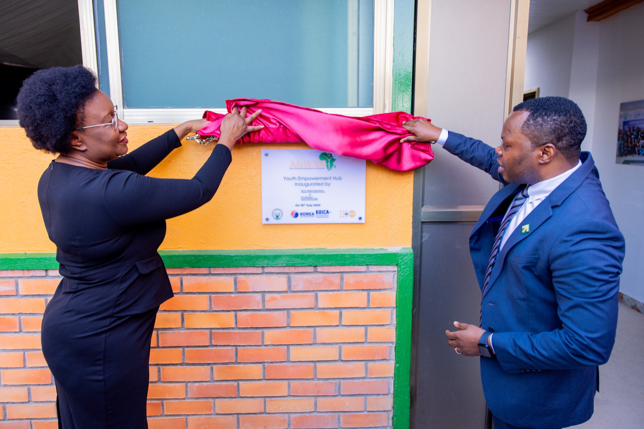 Ministry of Youth | Rwanda on Twitter: "This afternoon, Hon. Minister
