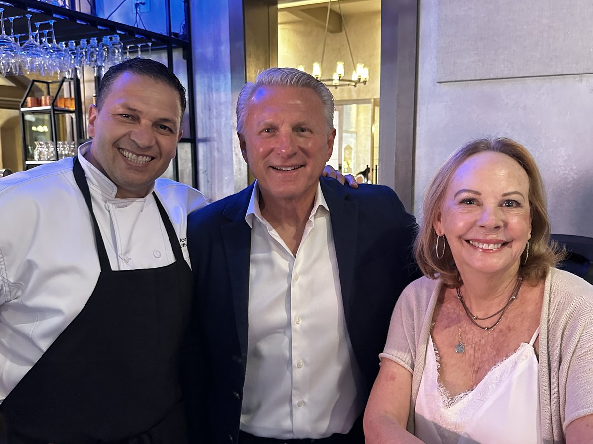 Partners Laurie and Cary with Executive Chef  Victor at <a href="/spaghettinisb/">spaghettinisb</a> for new #cookbook #spaghettiniathome <a href="/MelissasProduce/">Melissa's Produce</a> menu is extraordinary #spaghettinisb