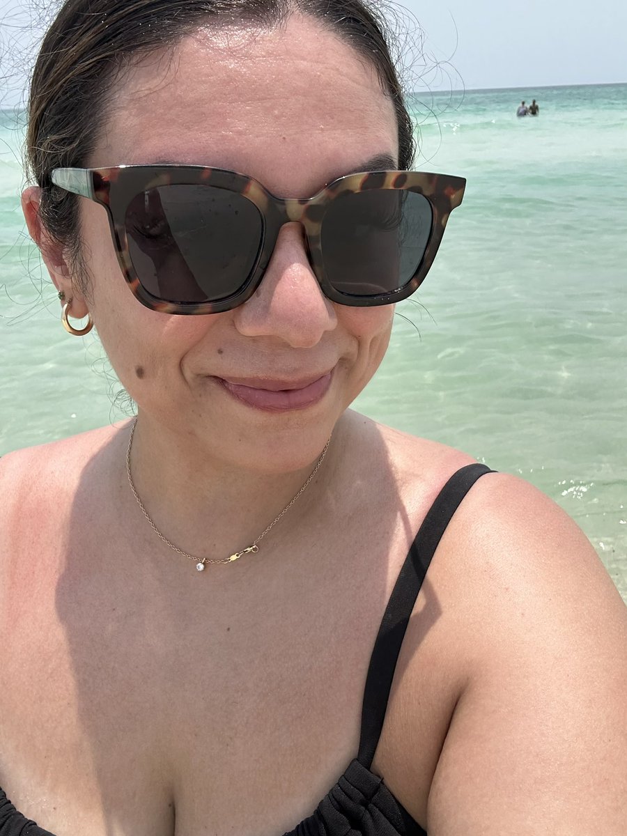 Mrs. Cosban tweet media