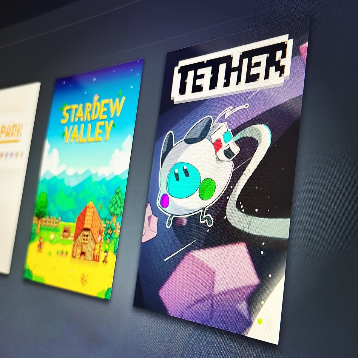kylebrickgames's tweet photo. my new space exploration game TETHER is finally out on #steam!

if you like spooky atmospheric worlds, goofy characters/dialogue, and a mysterious story then I think you'll really dig it.

Check it out 🚀 - https://t.co/TGPzkiZeZJ

#indiegame #indiedev #firstgame #gamemaker https://t.co/2Oss6YqVBK