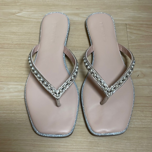 So good I had to share! Check out all the items I'm loving on <a href="/Poshmarkapp/">Poshmark</a> #poshmark #fashion #style #shopmycloset #lornajane #primark: posh.mk/f8n0EKmFxBb