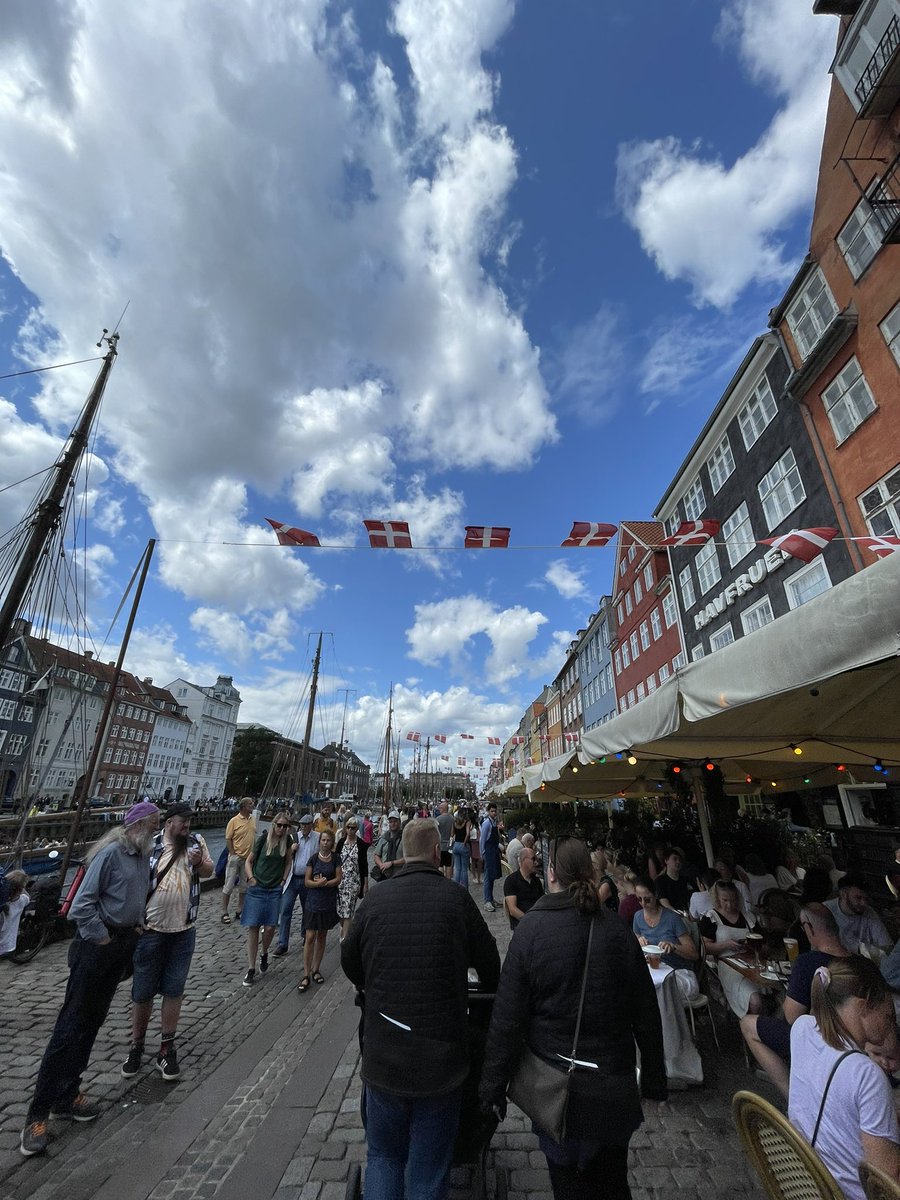 yzbeats's tweet photo. copenhagen 10/10 https://t.co/Al614Ti7L1