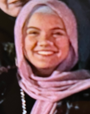 MISSING: 
Malak, 14
- last seen July 13, at 12 pm in the Sheppard Ave E &amp; Idagrove Gate area
- described as 4'11, 115 lbs
- wearing a pink hijab
#GO1665309
^av