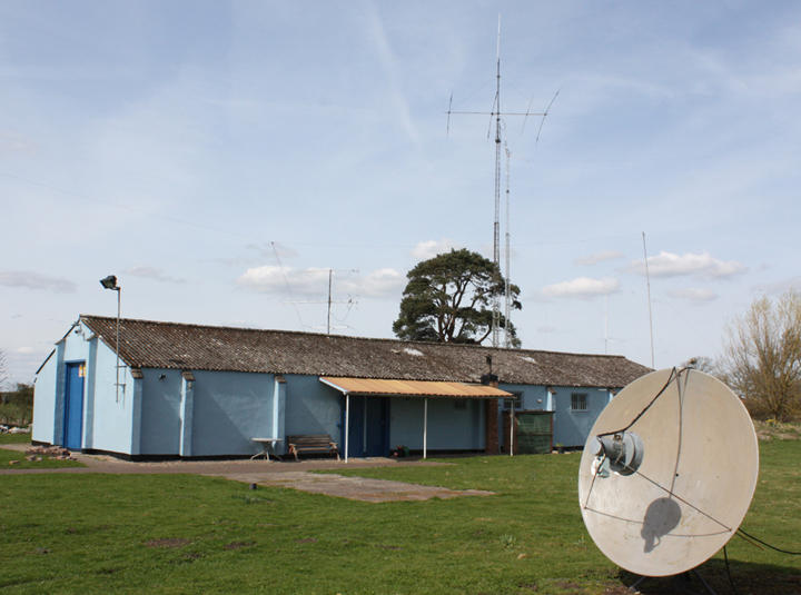 M0GIW's tweet photo. Great @ARISS_Intl #QSO this evening via @IK1SLD_ARISS with YOTA 2023, Carleton University, Ottawa, ON, Canada, well done all on a great contact, We listened /P from #FinningleyARS @amsat @RF2Space @issfanclub https://t.co/hinKLB12bB